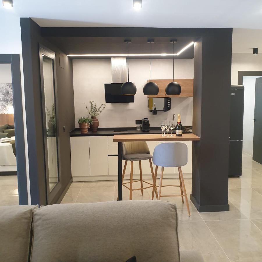 Appartamento Urbanlux Olimpia Familiar Albacete Esterno foto